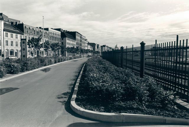 The Old Port of Montréal Corporation is established